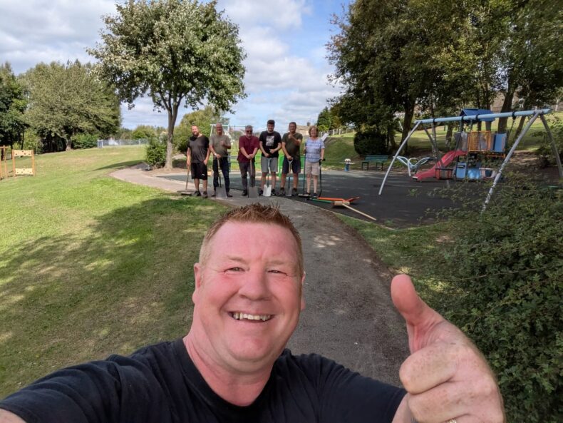 Peter Molloy litter picking