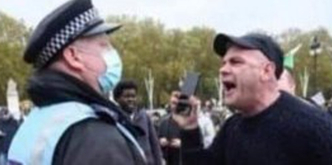 searchlightmagazine.com