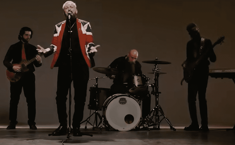 Alex Jardine drummer with Rikki Doolan