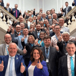 Kent Reform councillors celebrate winning migrant emergency vote